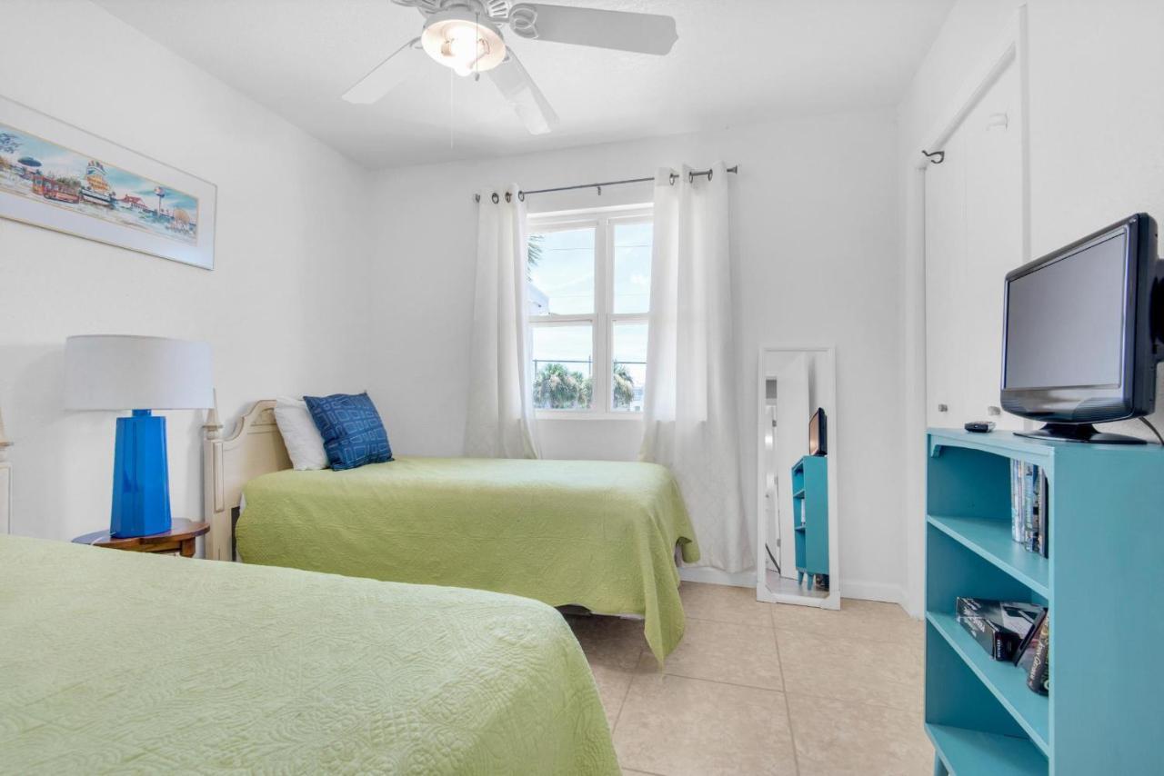Moon Tide Cottage Pensacola Beach Exterior photo